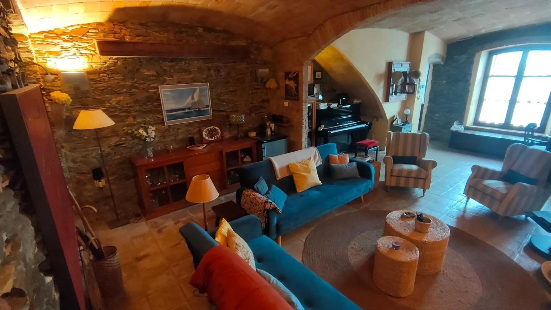 Casa Jordi - Piedra Y Boveda En El Corazon De Cadaques I 3 Suites I 2 Parkings I Patio Con Bbq Dom wakacyjny